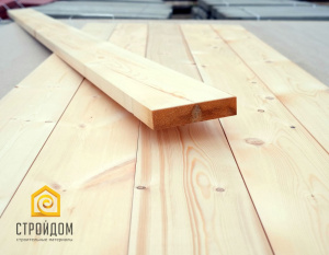 Доска строганная 43х200х3 (64шт/упак) сосна